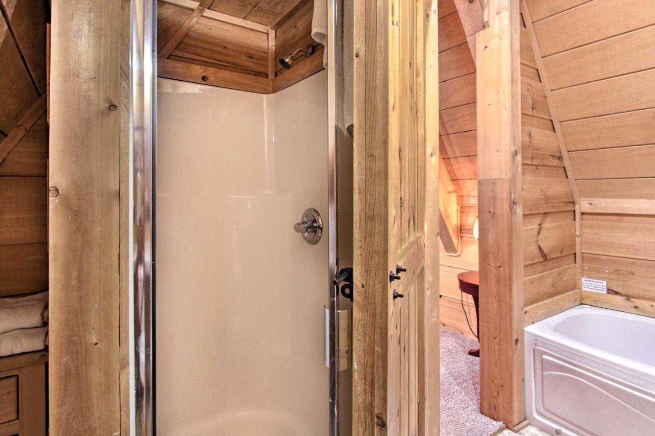 A-Frame Cabin With Hot Tub Less Than 1 Mi To Ober Gatlinburg Villa Buitenkant foto