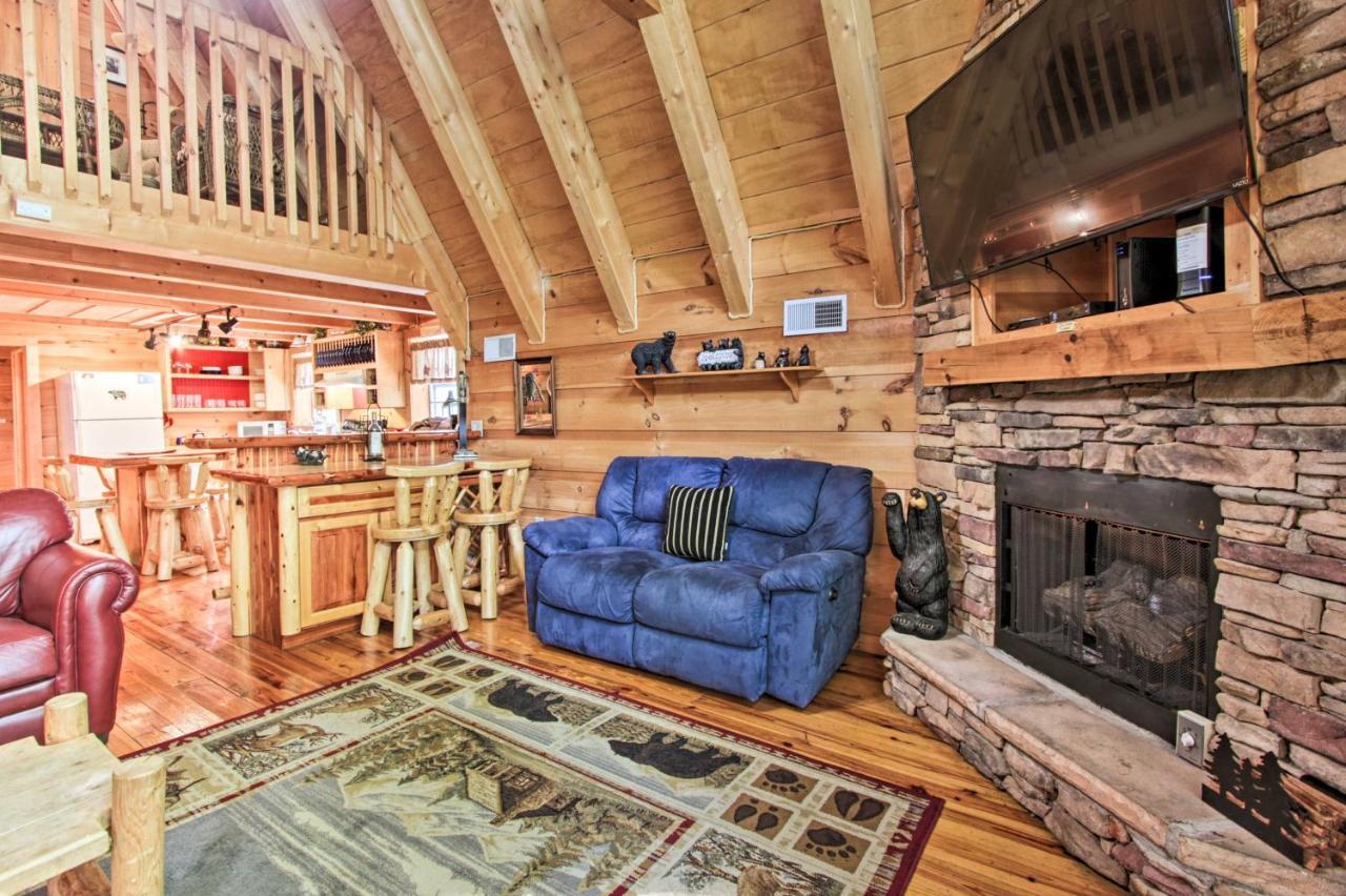 A-Frame Cabin With Hot Tub Less Than 1 Mi To Ober Gatlinburg Villa Buitenkant foto